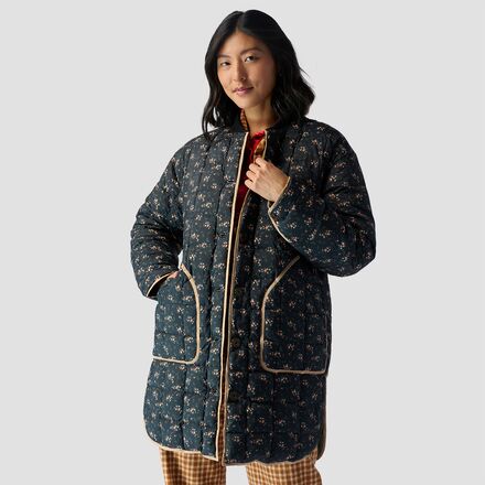 The Great Outdoors - The Reversible Down Treeline Puffer - Women's - Wilderness Floral