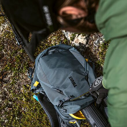 Thule - Rail 18L Hydration Pack