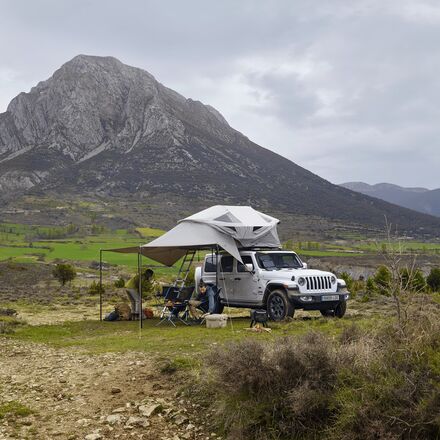 Thule - Small/Medium Approach Awning