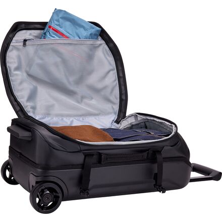 Thule - Chasm 40L Carry On Wheeled Duffel Bag
