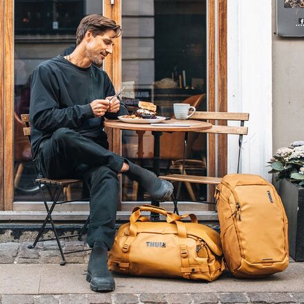 Thule - Chasm Laptop  26L Backpack