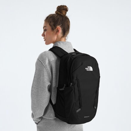 The North Face - Vault 21.5L Backpack - Women's