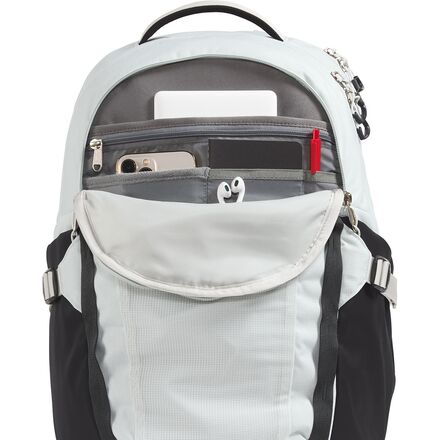 The North Face - Recon 30L Backpack