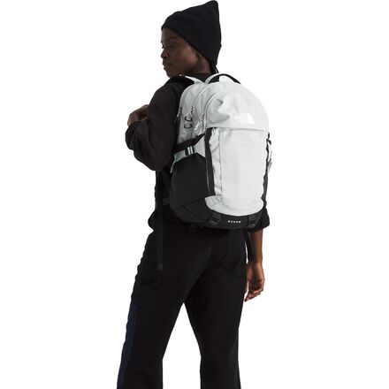 The North Face - Recon 30L Backpack
