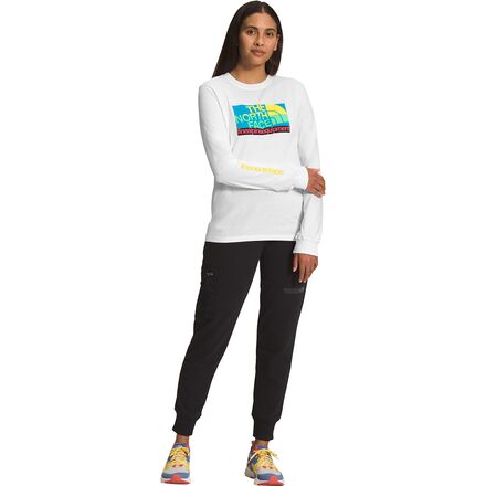 The North Face - Graphic Injection Long-Sleeve T-Shirt - Women's