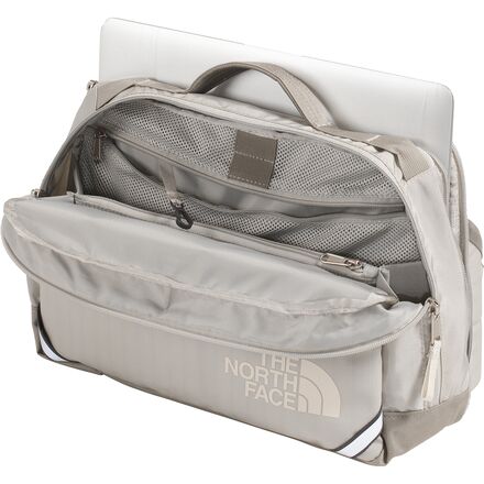 The North Face - Base Camp Voyager Sling Bag