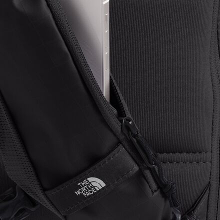 The North Face - Base Camp Voyager Sling Bag
