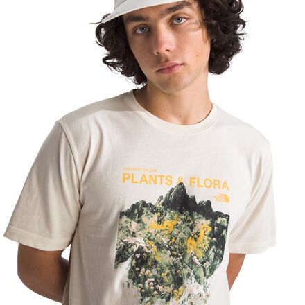 The North Face - Boulder Breeze Regular Short-Sleeve T-Shirt - Men's