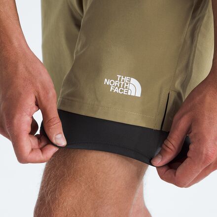 The North Face - Wander 2-In-1 7in Short - Men's
