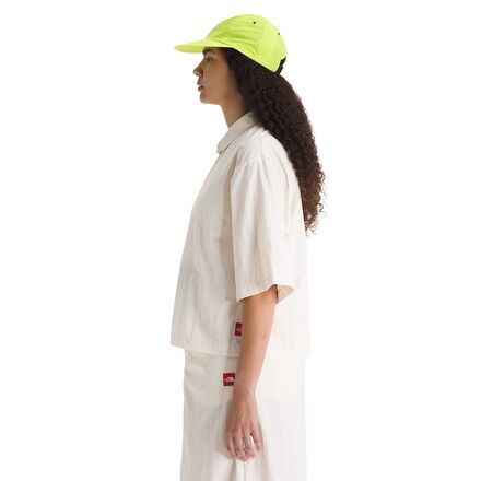 The North Face - TNF Red Box Nylon Short-Sleeve Shirt - Women's
