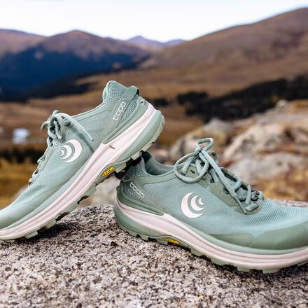 Topo Athletic - Traverse Trail Running Shoe - Women's