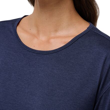 TravisMathew - Celestia Short-Sleeve Shirt - Women's