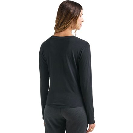 TravisMathew - Cloud Henley Long-Sleeve Shirt - Women's