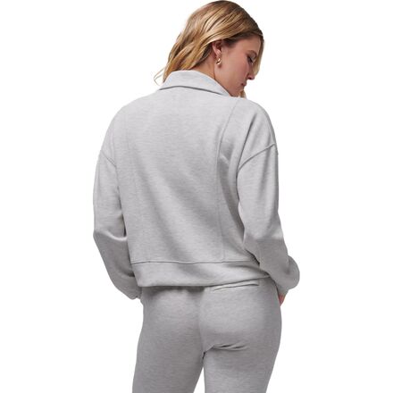 TravisMathew - Skyloft Soft 1/2-Zip Pullover - Women's