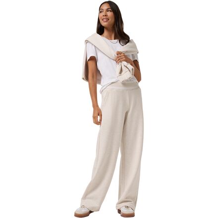 TravisMathew - Cloud Fleece Clubside Wide Leg Pant - Women's