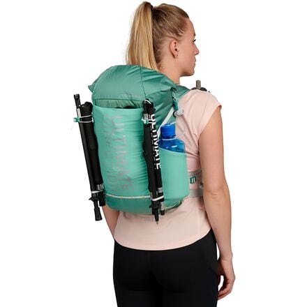 Ultimate Direction - FastpackHer 20L Backpack - Women's