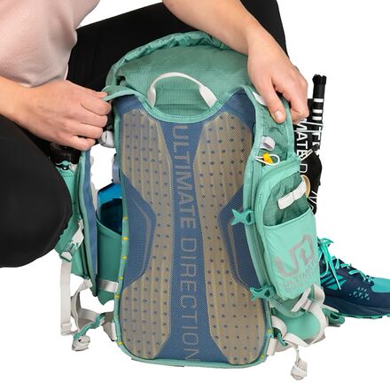Ultimate Direction - FastpackHer 20L Backpack - Women's