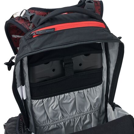 USWE - Flow 25L Protector Backpack