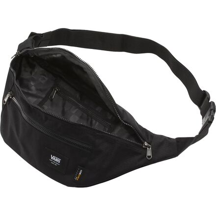 Ward Cross Body Pack