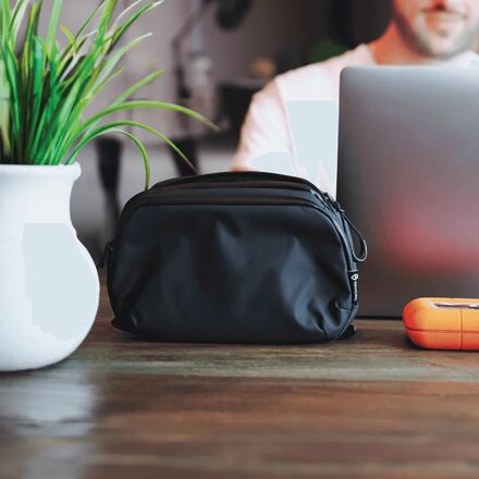 WANDRD - Tech Bag