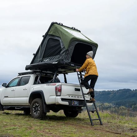 Yakima - SkyPeak HD Rooftop Tent: 3-Person 4-Season