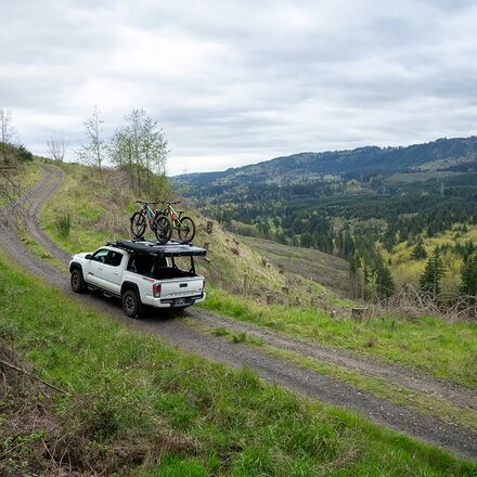 Yakima - SkyPeak HD Rooftop Tent: 3-Person 4-Season