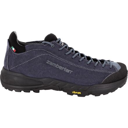 Free Blast Suede Shoe - Men's